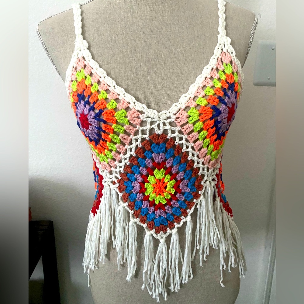 Crochet Boho Tassel Strap V Neck Cami Crop Top Handmade Top- NEW without tags